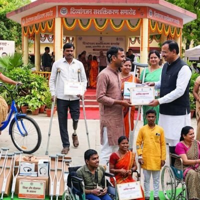 दिव्यांगजनों को आत्मनिर्भर बनाने पर सरकार का जोर