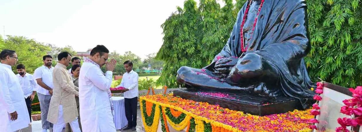 CM भजनलाल शर्मा ने गांधी व शास्त्री जयंती पर दी श्रद्धांजलि